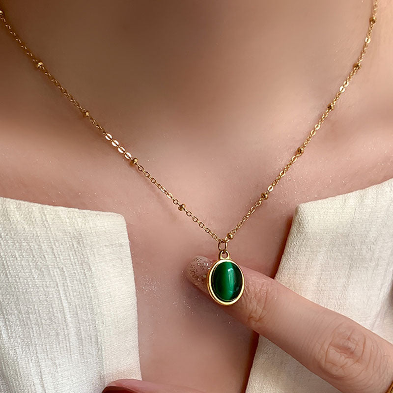 Emerald Simple Necklace